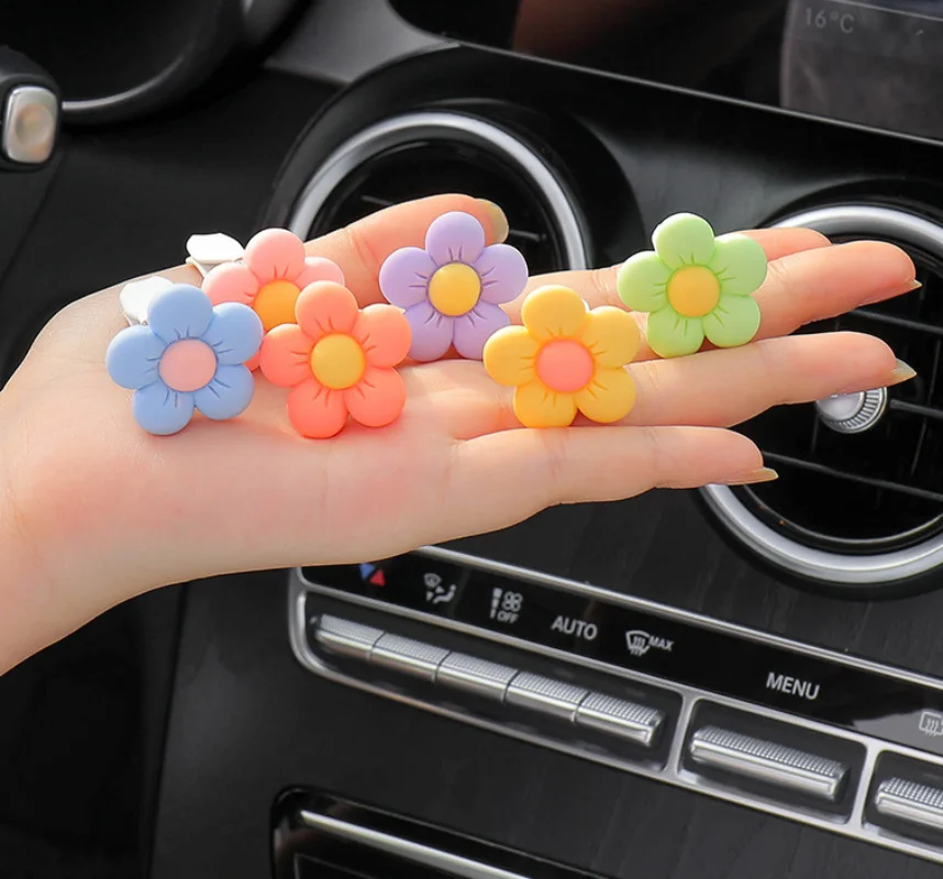 Cute Flower Aromatherapy Car Air Outlet Decoration Cute Flower Aromatherapy Car Air Outlet Decoration